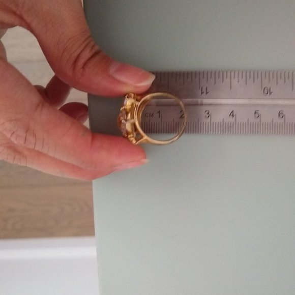 Multistone Bling Ring - Picture 6 of 6